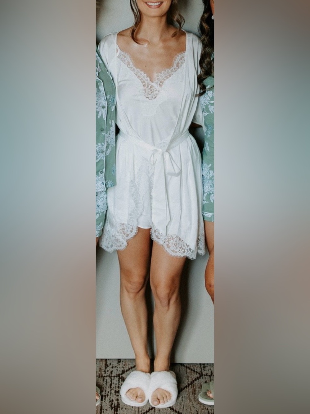 Homebodii Sian Cami Set and Sian Short Lace Robe